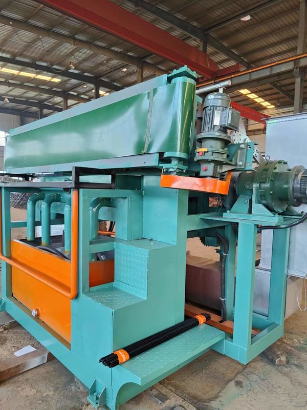 Máquina de fabricación de bandejas de huevo de papel rotativa 3 por 4 línea de producción de molde compacta y fácil de operar Producción de 2000 bandejas de huevo por hora