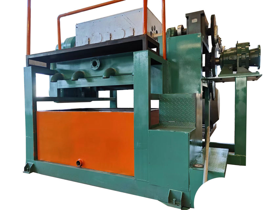 Línea de producción automática rotativa de bandejas de huevos a 2000 piezas/hora, utilizando pulpa de papel reciclado para crear varios tipos de cartones y bandejas de huevos, controlada por PLC