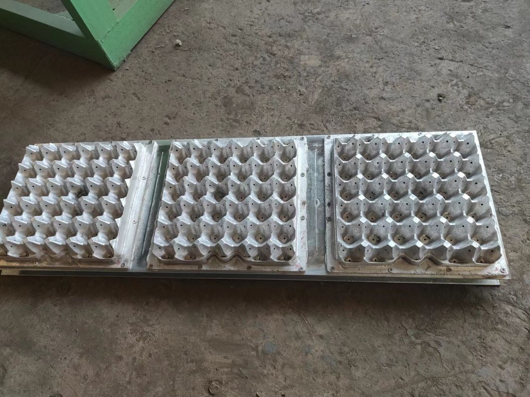 Máquina semiautomática de papel para bandejas de huevos 1000pcs/h Línea de producción automática de cartón de huevos