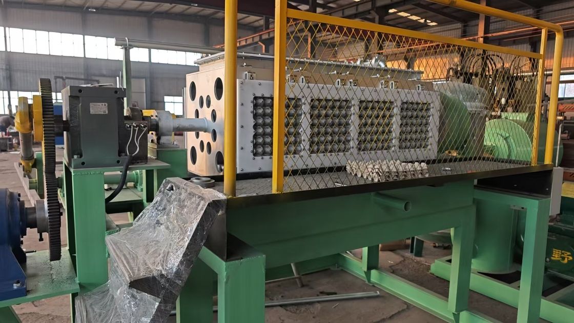 Máquina rotativa de 4 lados para bandejas de huevos de papel, control PLC y material de molde plástico para la producción de bandejas de huevos