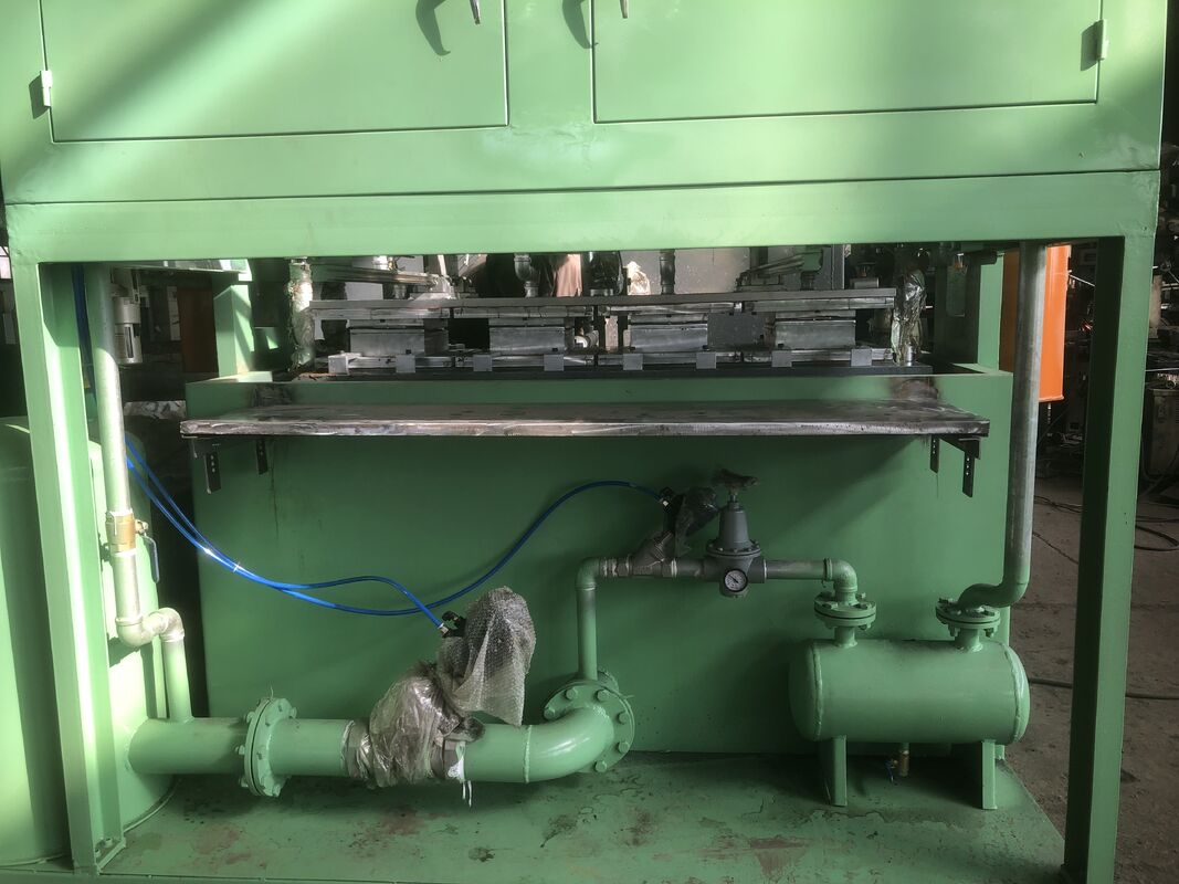 Máquina de bandeja de huevos de alta capacidad 1500 pcs por hora Semiautomática y automática para el material de papel residual