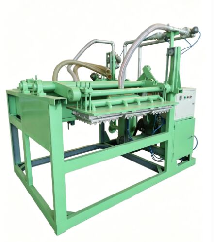 Máquina semiautomática de papel para bandejas de huevos 1000pcs/h Línea de producción automática de cartón de huevos