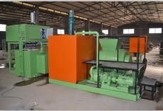Pequeña máquina semi automática de la bandeja del huevo de la celulosa con el sistema que reduce a pulpa
