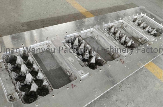 pequeñas máquinas para el papel usado del negocio casero que recicla la cadena de producción de la bandeja del huevo